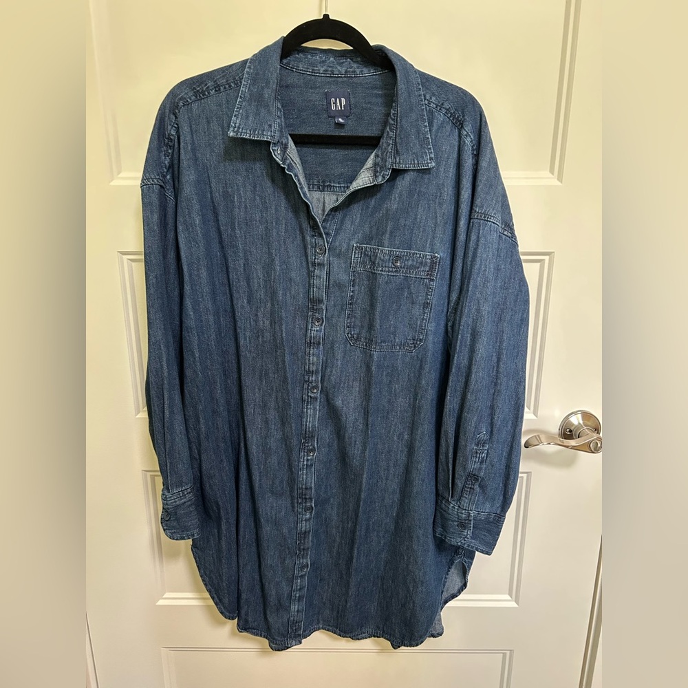 GAP Classic Indigo Denim Shirt